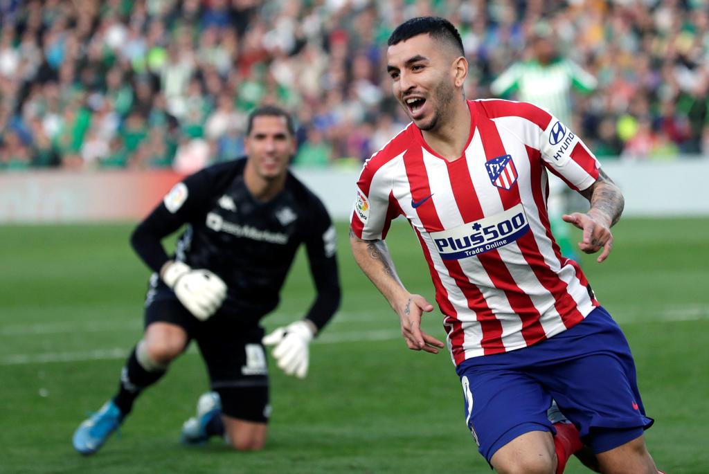 'Atleti' vence al Betis en un juego con presencia mexicana