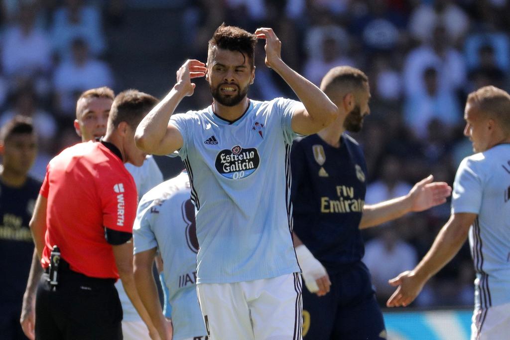 Néstor Araujo y Celta de Vigo pierden ante el Levante