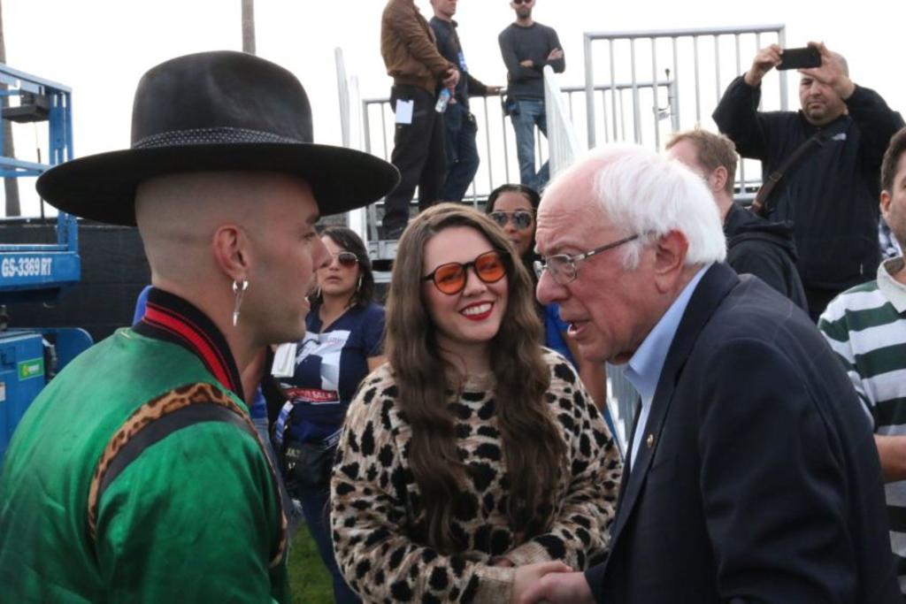 Jesse y Joy apoyan a Bernie Sanders