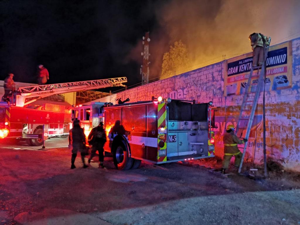Globo de Cantoya provoca incendio en colonia Nueva Los Álamos