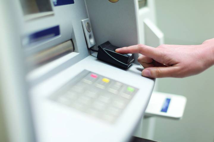 Deberá banca tener control biométrico