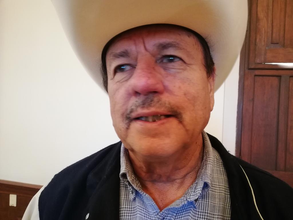 Denver se acerca a productores laguneros de Durango