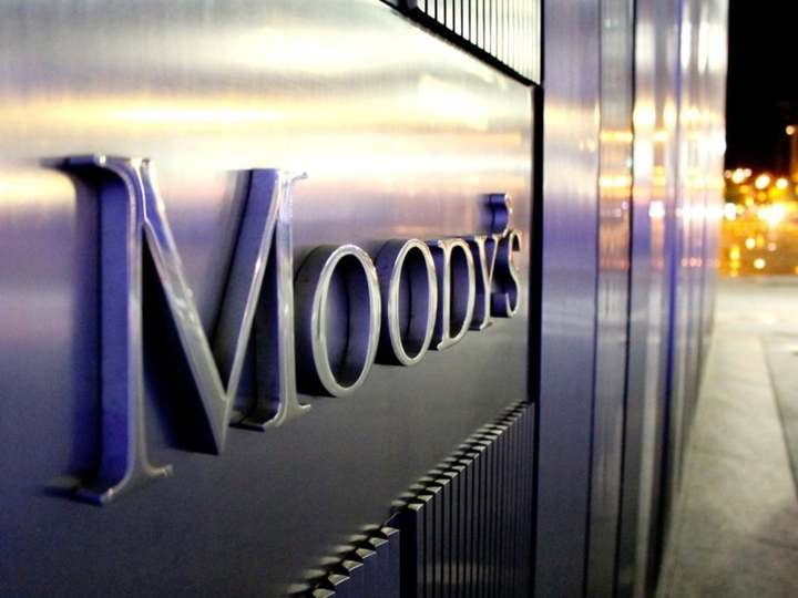 Prevé Moody's baja en nota de América Latina