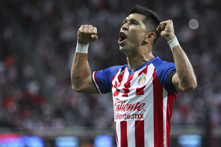 Chivas ilusiona a sus aficionados