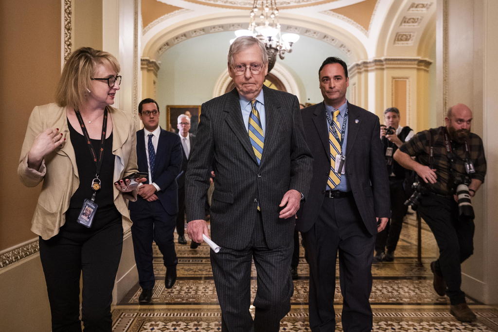 Senado de EUA apunta al martes para inicio del juicio político a Trump