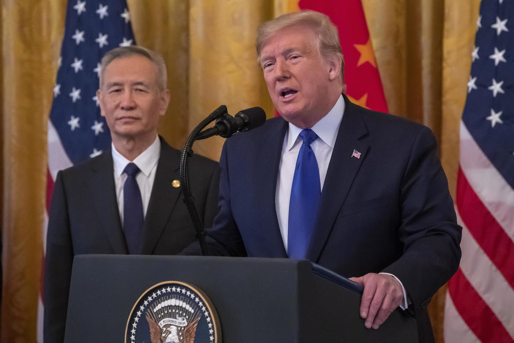 Cargos para juicio político a Trump llegan al Senado de EUA