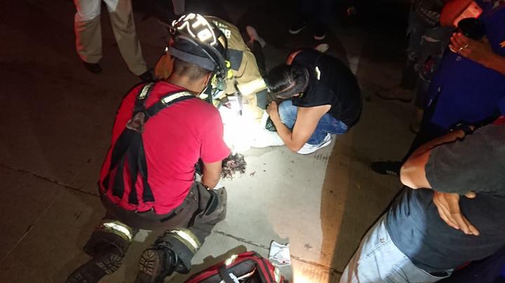 Tres lesionados en par de accidentes de motocicleta