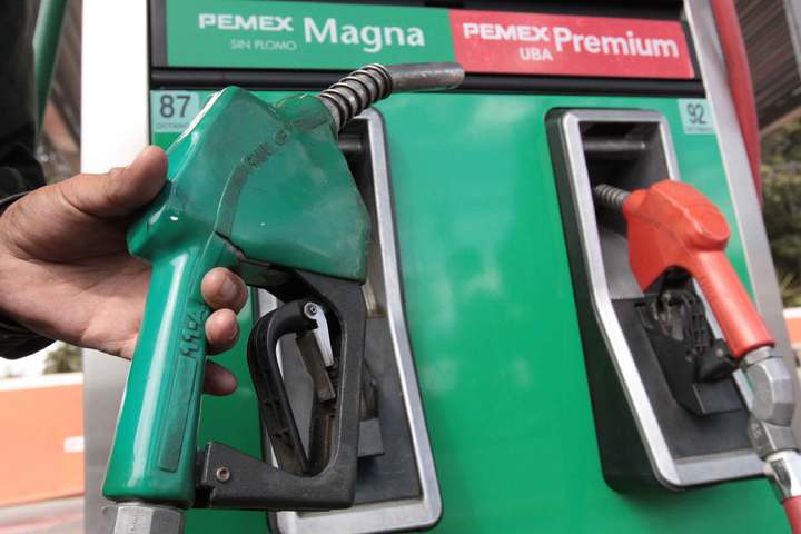 Hacienda baja estímulo fiscal a gasolina Magna