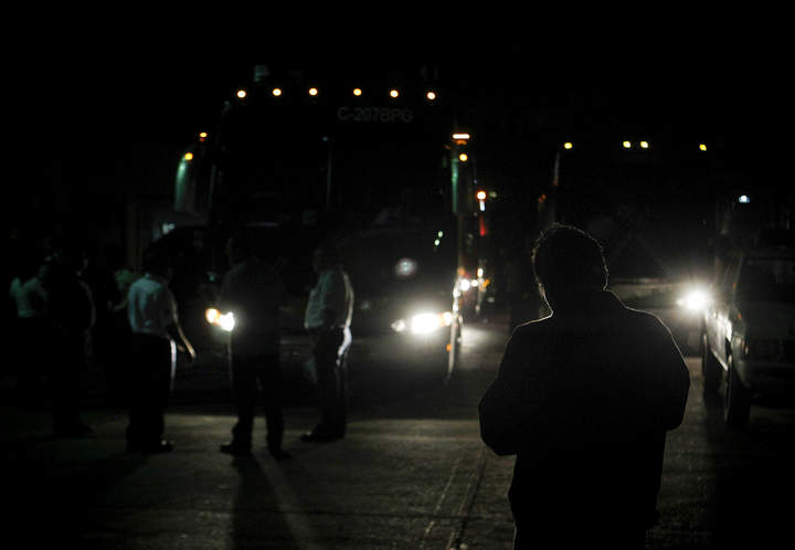 Grupo armado balea autobús duranguense que iba a Ciudad de México