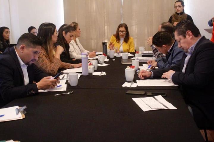 Autorizan prórroga a informes financieros municipales