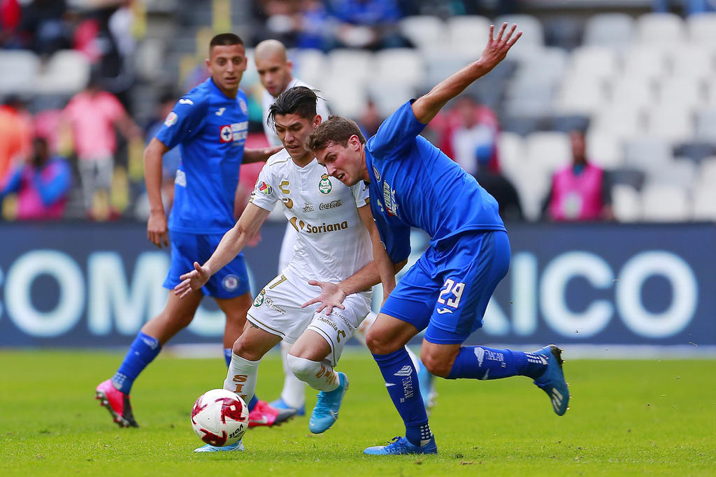 Santos Laguna cae goleado ante Cruz Azul