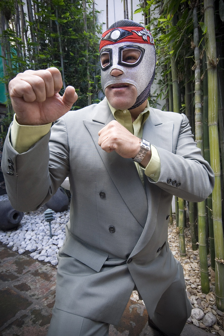 Octagón recuerda al finado La Parka