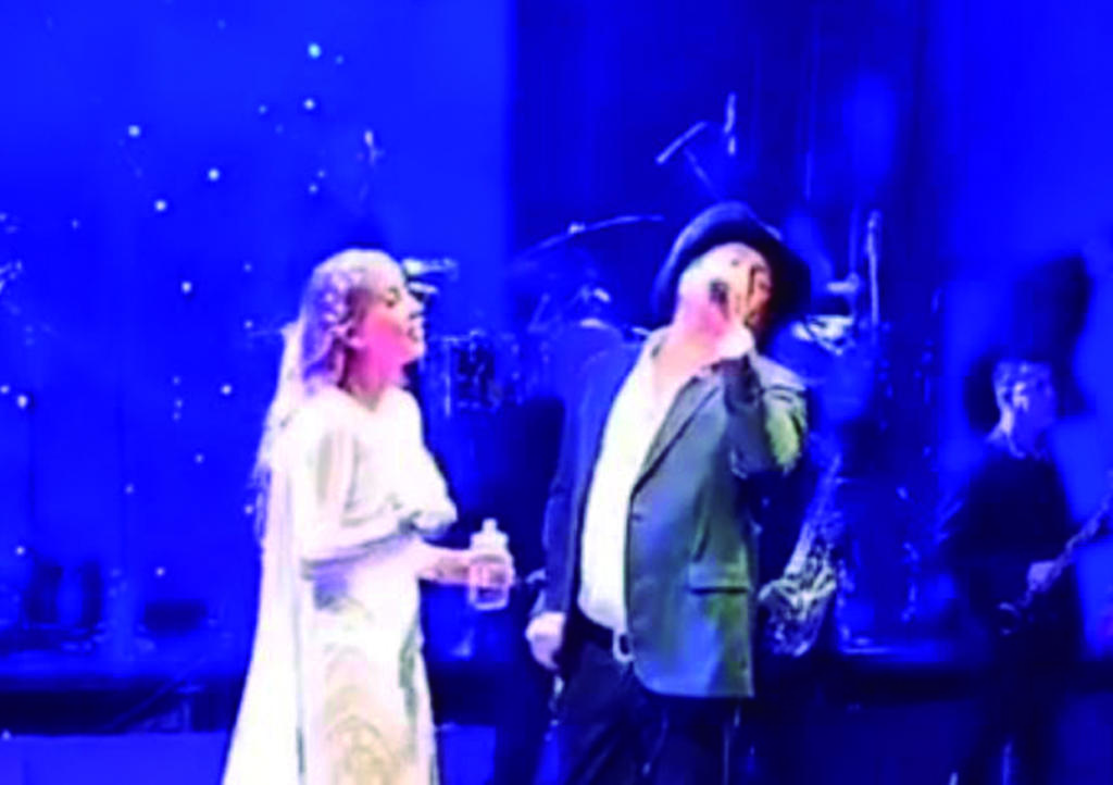 Difunden video de Julión Álvarez cantando en la boda de hija del 'Chapo'