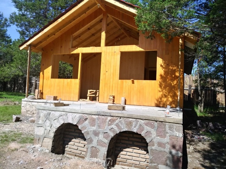 Construyen más cabañas en PN