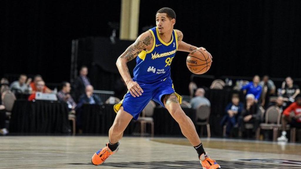 Mexicano es oficializado con los Warriors de Golden State