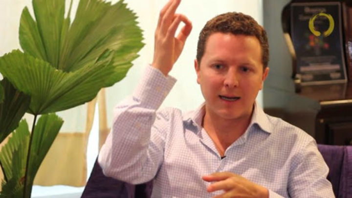 Un poemario escrito con obras de arte