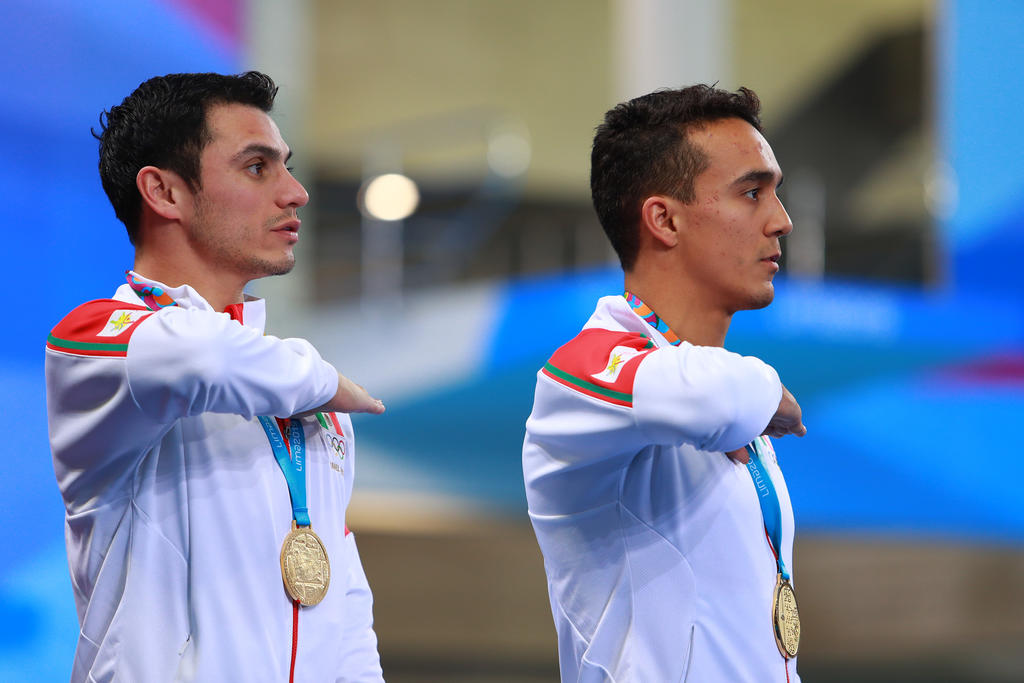Yahel Castillo y Juan Celaya obtienen bronce en Serie Mundial de Clavados