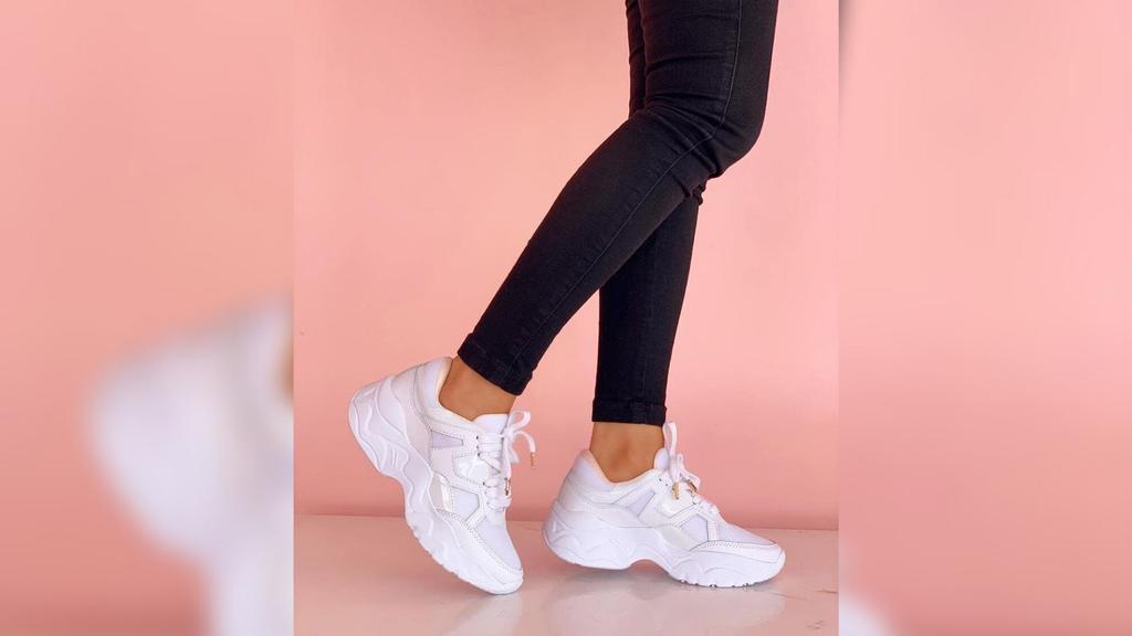 Consejos para lograr quitar la suciedad de los tenis blancos