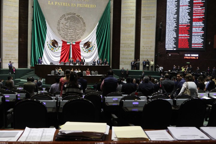 Plantean a PRD y MC alianza 'antiMorena'