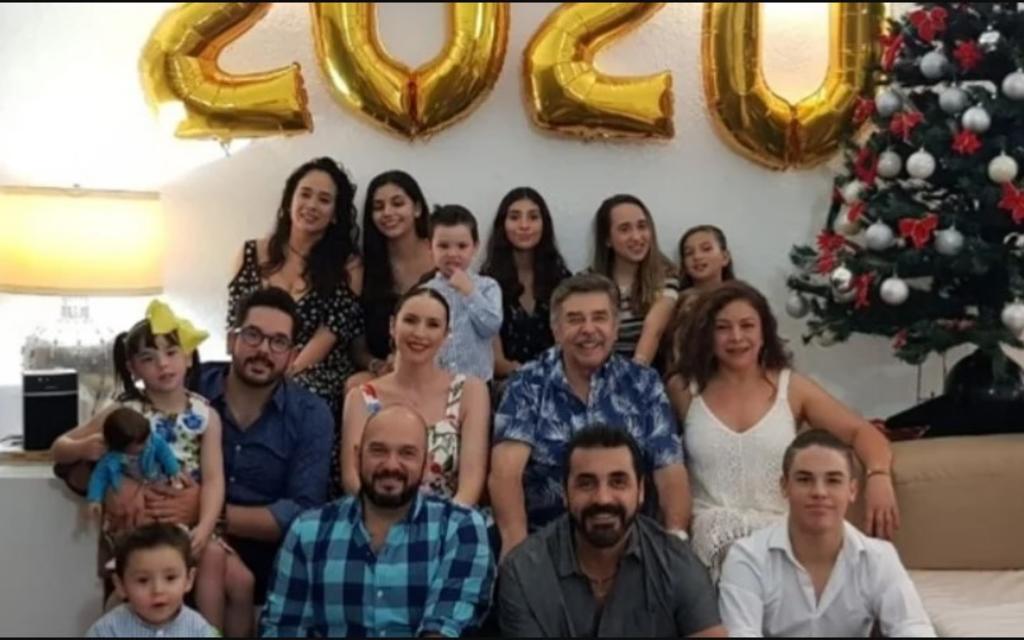 Jorge Ortiz de Pinedo celebra ser padre con foto familiar