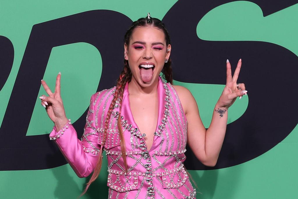 Danna Paola lanza canción dedicada a comunidad LGBTQ+