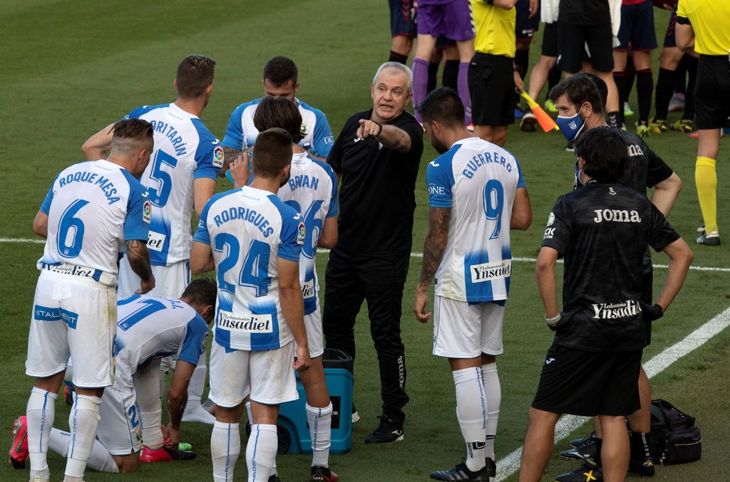 El tiempo se agota, menciona Javier Aguirre