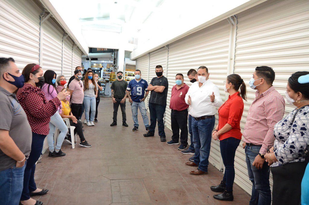 Entregan primera etapa de locales  en Mercado Gómez Palacio