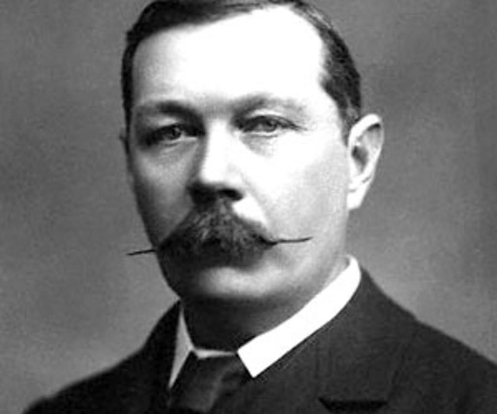 1930: Muere Conan Doyle, el creador del célebre detective de ficción 'Sherlock Holmes'
