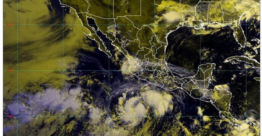 Tormenta tropical Cristina se aleja de costas mexicanas