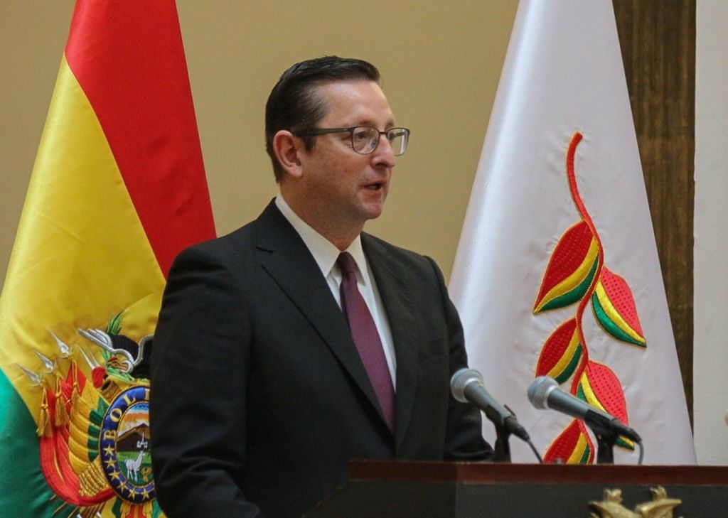 Ministro de Economía boliviano da positivo a COVID-19