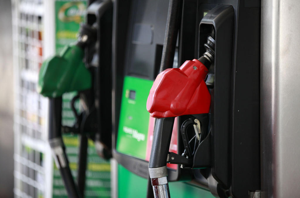 Precios de gasolinas y electricidad, mayores a inflación
