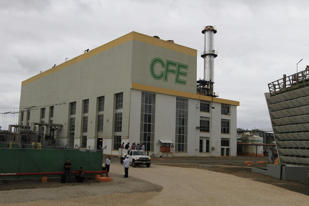 Cancela CFE tres licitaciones para construcción de plantas eléctricas en México