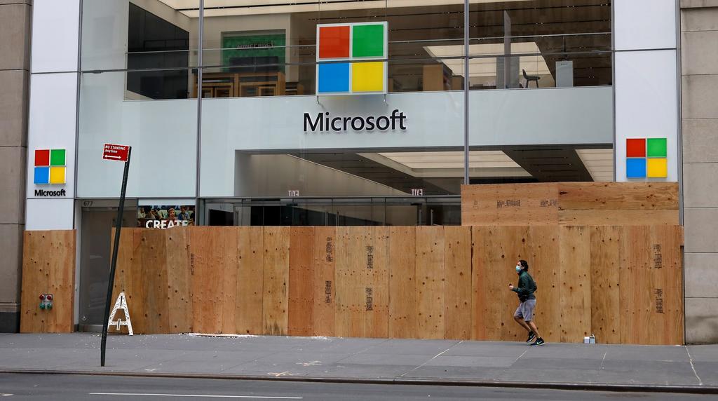 Logra Microsoft ingresos récord en 2020 pese al COVID-19