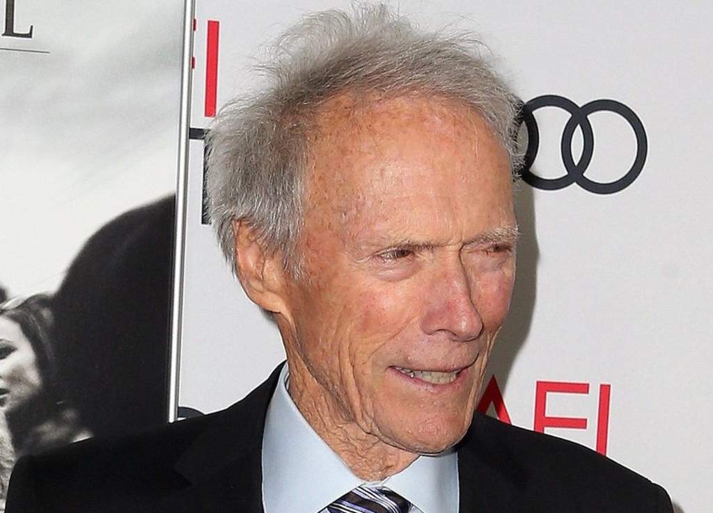 Clint Eastwood demanda a vendedores de CBD