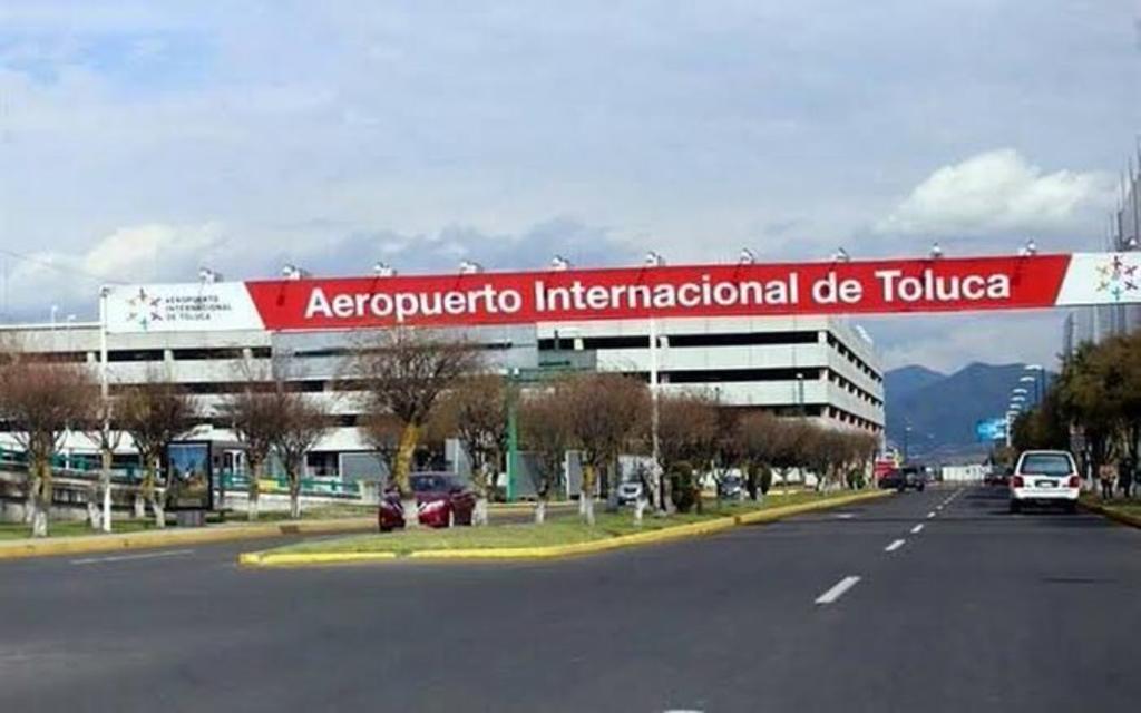 SCT firma convenio para fortalecer el aeropuerto del Edomex