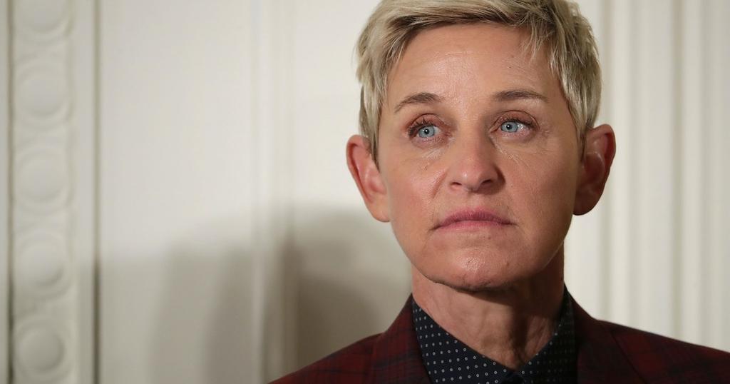 Ellen DeGeneres se disculpa tras acusaciones de abuso laboral