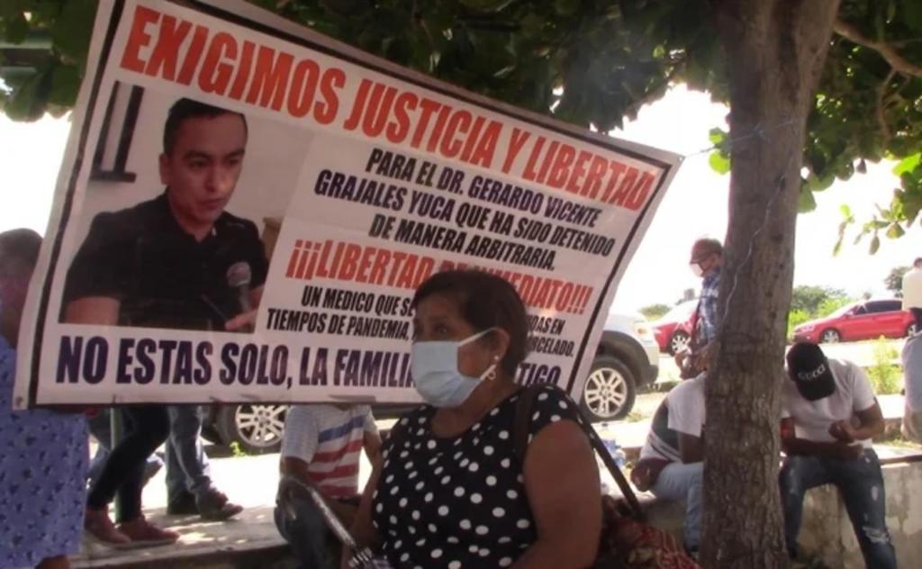 Vinculan a proceso a doctor acusado por muerte de político en Chiapas