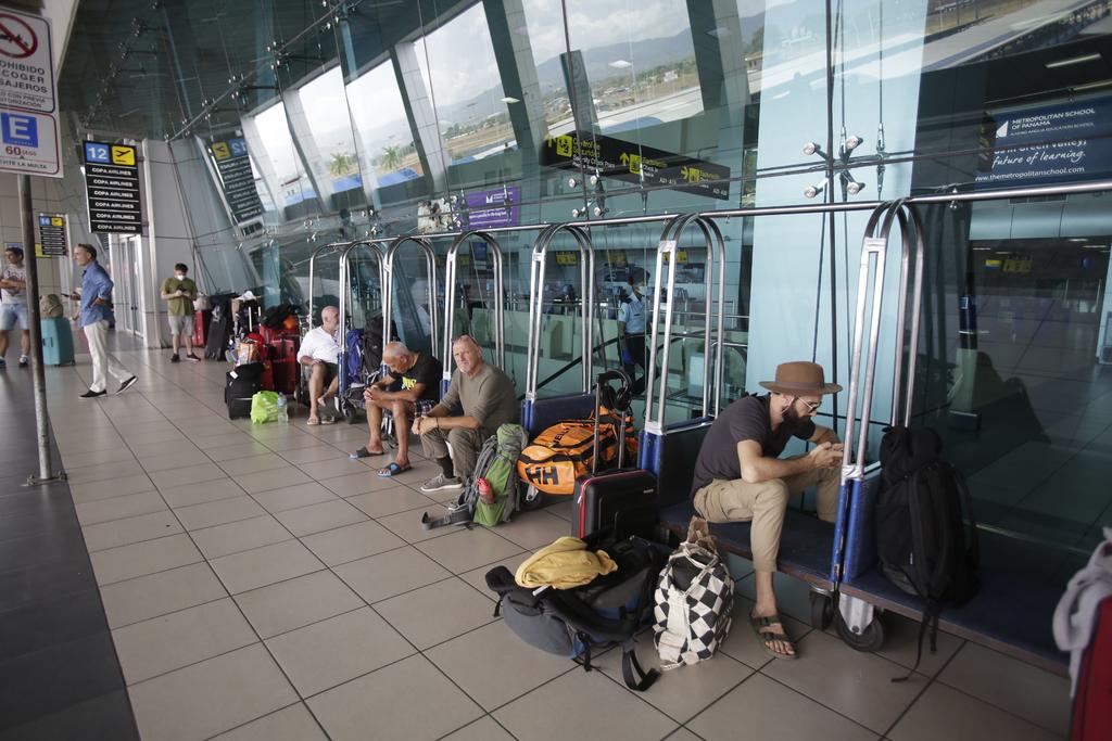 Panamá anuncia eliminación de vuelos humanitarios para retorno de panameños