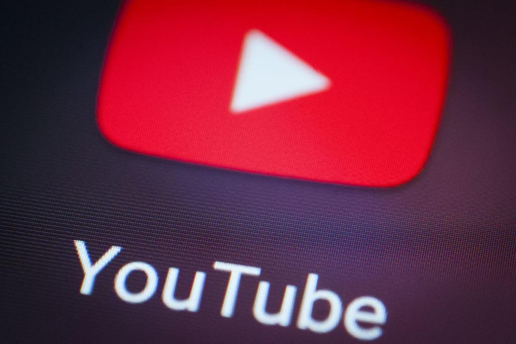 Prohibirá YouTube contribuir con subtítulos para otros videos