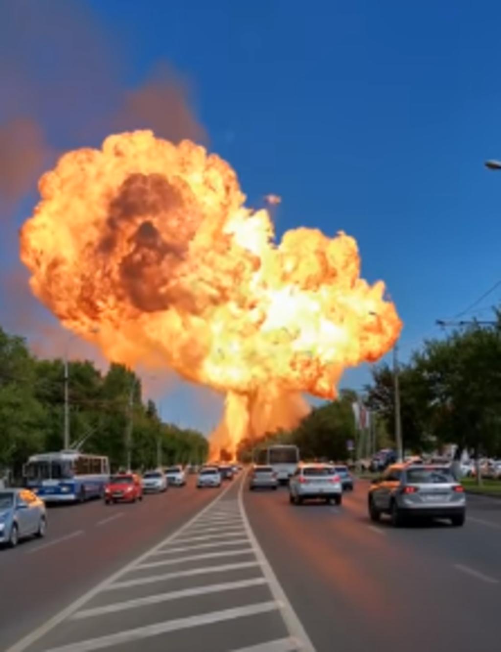 Gasolinera explota en Rusia y al menos 12 personas resultaron heridas