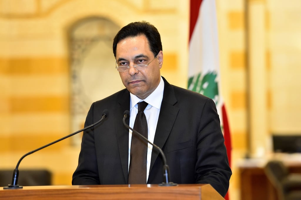 Renuncia Primer Ministro de Líbano