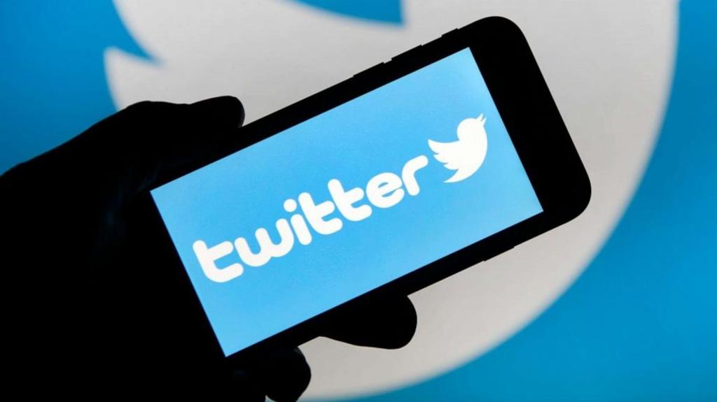Twitter lanza función para que sus usuarios escojan quién puede responder los tuits