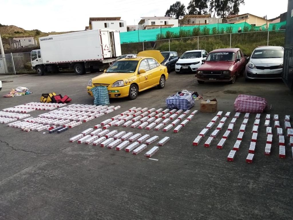 Intercepta Ecuador 105,200 cápsulas de explosivos con destino a Colombia