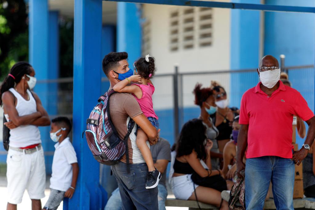 Cuba eleva los contagios de COVID-19; registra 74 nuevos casos