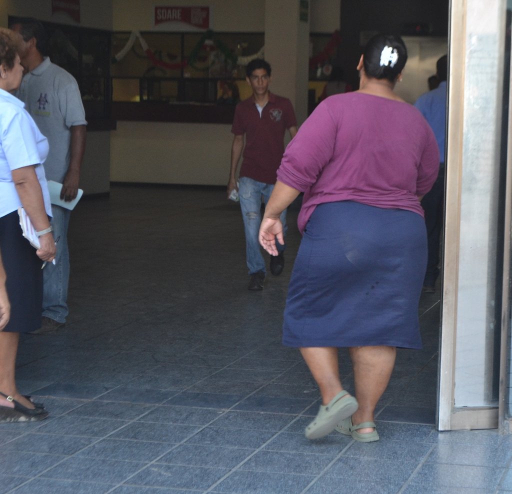 Mujeres, 63% de atendidos por obesidad en Durango