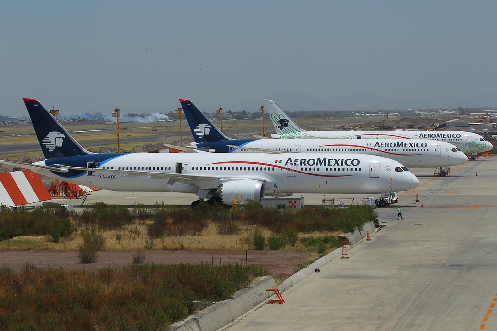 Autoriza EUA mil mdd a Aeroméxico