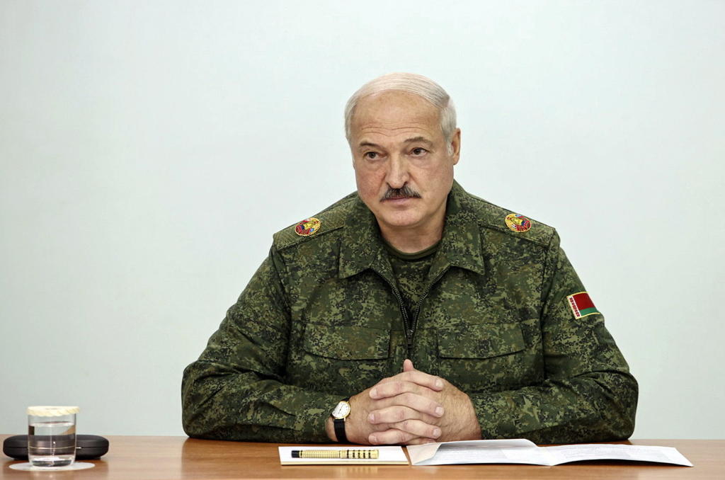 Mantiene Lukashenko su pulso con la oposición que recaba apoyo en el extranjero