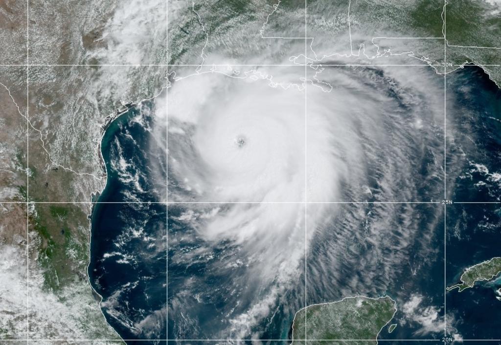 'Laura' se fortalece a huracán categoría 4