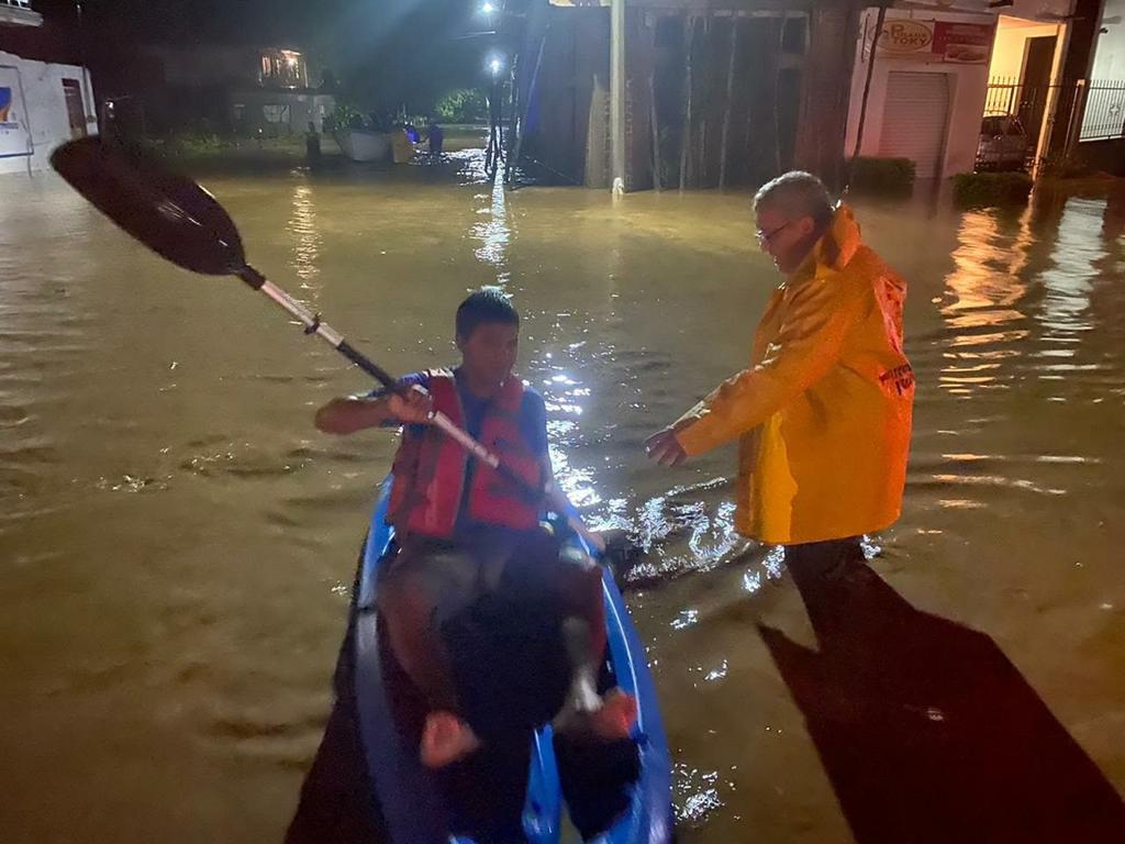 Tormenta tropical 'Hernán' deja inundaciones y daños en costa oeste mexicana