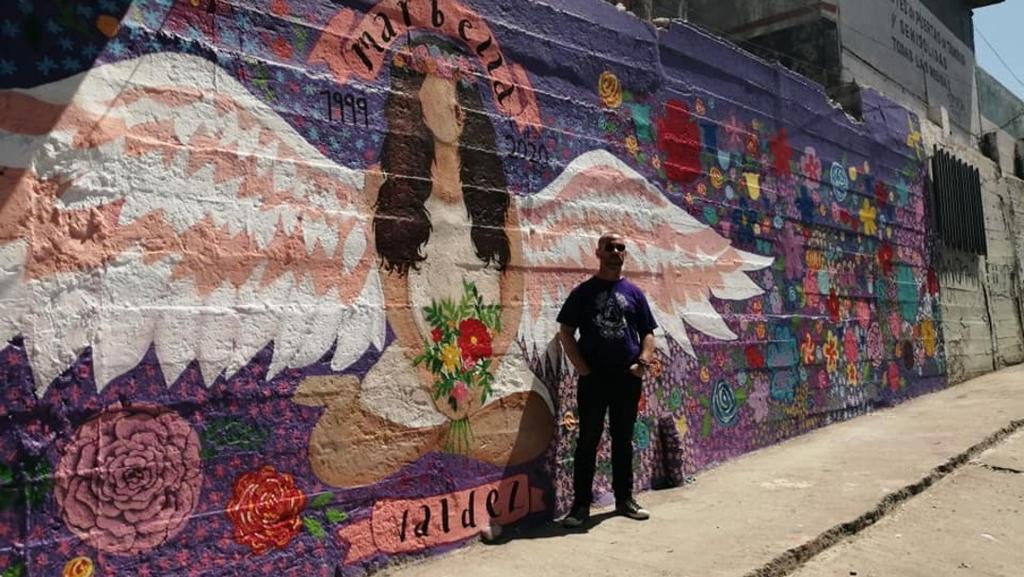 Pintan mural en Tijuana en memoria de víctima de feminicidio